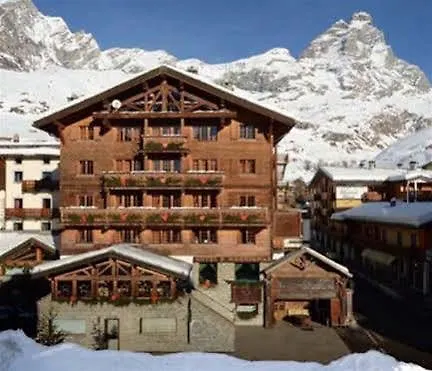 Punta Maquignaz 4*