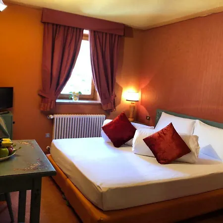 Punta Maquignaz ברויל-קרוויניה