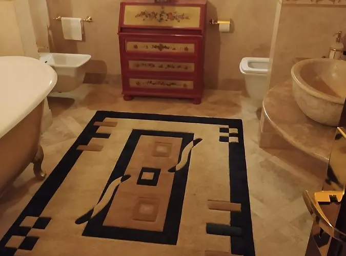 מלון Punta Maquignaz 4*