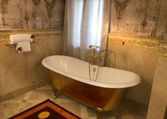 Punta Maquignaz מלון ברויל-קרוויניה